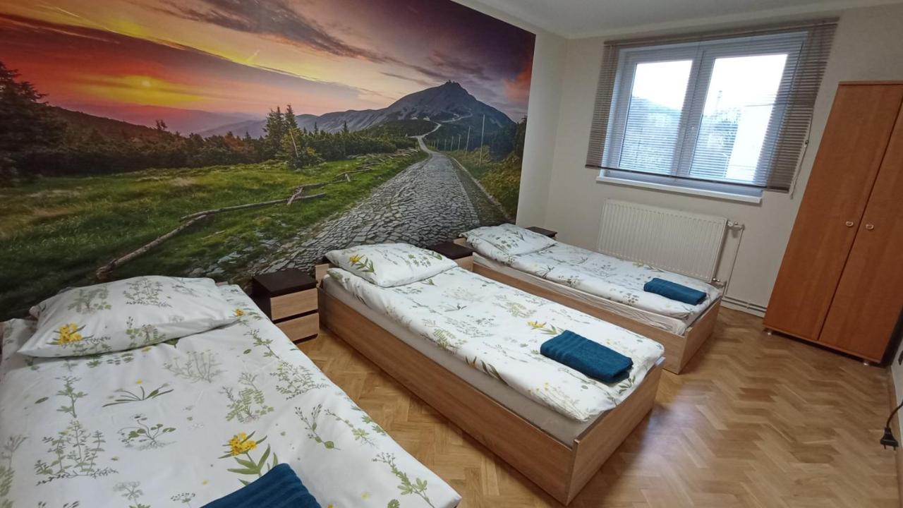 Apartament 27A Jelenia Góra Exteriör bild