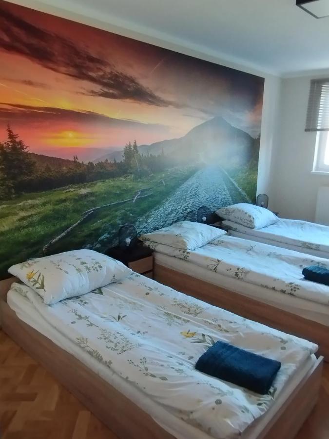 Apartament 27A Jelenia Góra Exteriör bild